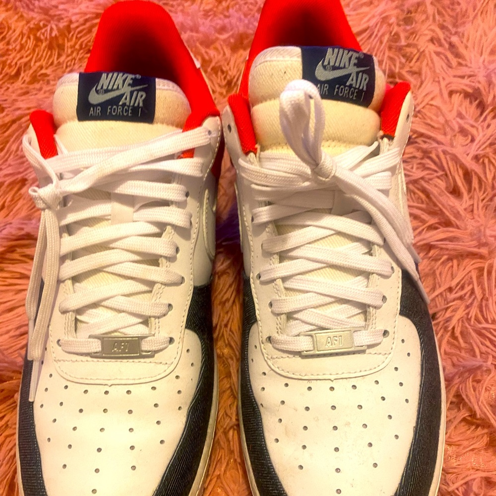 Nike Air Force